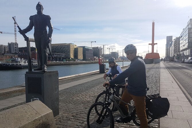 Private Dublin Historical and Heritage Tour by Bike - Accommodating Team