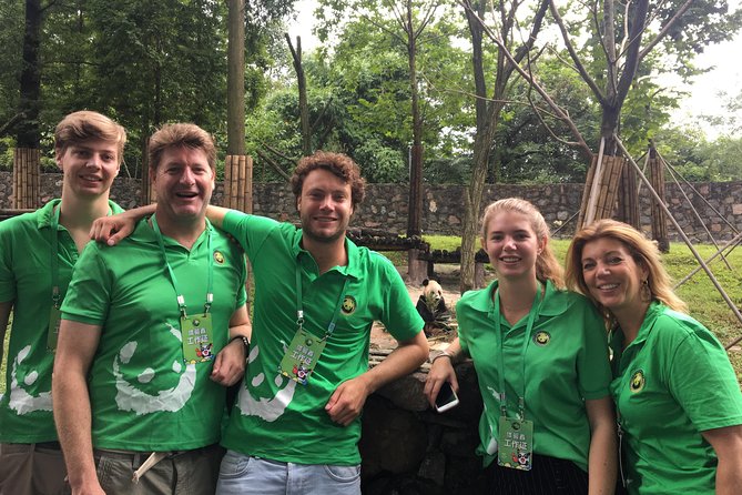 Private Dujiangyan Panda Base Panda Rescue Center Volunteer for a Day - Feedback From Previous Participants