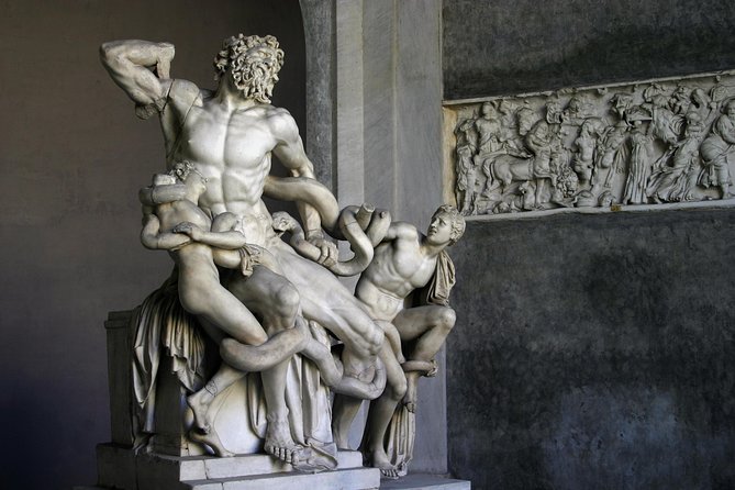 Private Early Morning Vatican Tour With Hotel Pick Up - Highlights Included