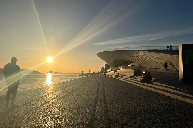 Private Eco Tuk Tuk Tour of Lisbon - Accessibility and Participation