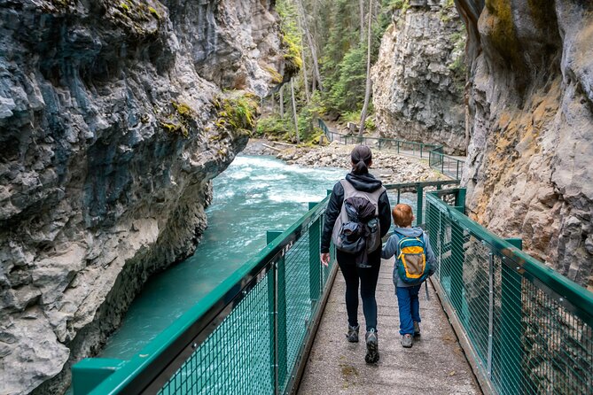 Private Ecycling and Trek: Banff to Johnston Canyon - Meeting and End Point