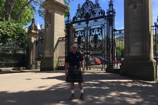 Private Edinburgh City Tour - The Palace of Holyroodhouse Unveiled