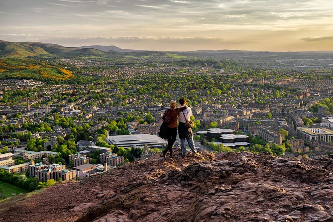 Private Edinburgh Tour for Families With a Local, 100% Personalized - Accessibility and Participation