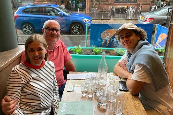 Private Edinburgh Walk and Whisky Tour - Key Points