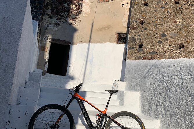 Private Electric Mountain Bike Experience and Tour in Santorini - Pricing and Booking