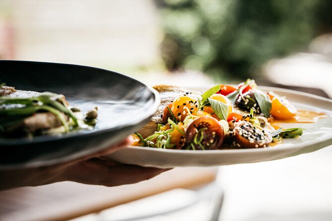 Private Essence of Waiheke Wine Tour - Dining Options