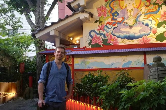 Private Evening Tour of Tokyos Historic Wild Side, Yoshiwara - Navigating the Tour Meeting and Pickup