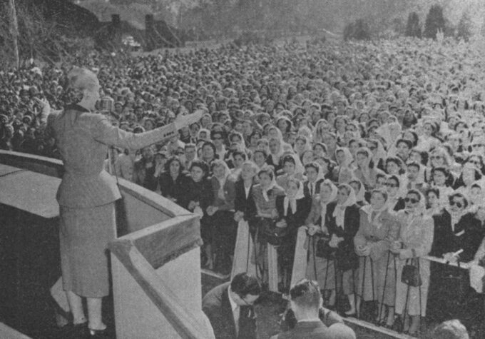 Private Evita and Peronism Historical Tour in Buenos Aires - Experience and Learning