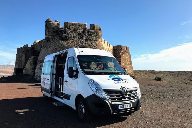 Private Excursion in Lanzarote, Minibus and Guide Available - Customer Experiences and Feedback
