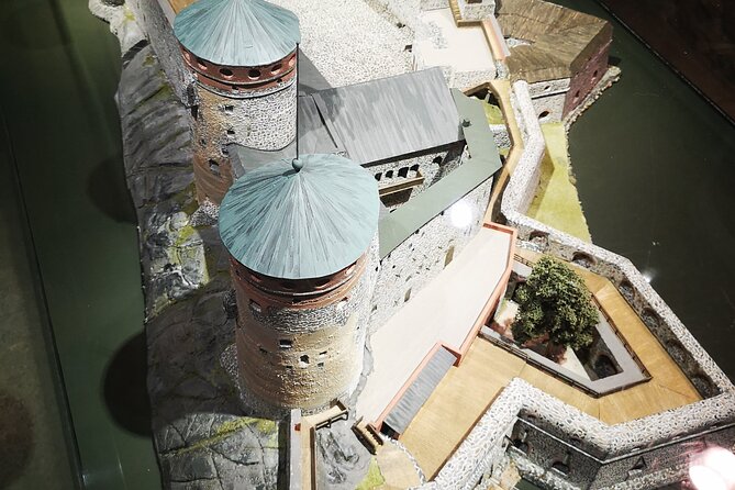 Private Excursion Kummakivi, Olavinlinna Castle & Scenic Drive - Tour Accessibility