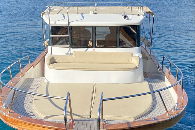 Private Excursion to the Island of Ischia With Gozzo Cilento 12M - Precautions for Seasickness