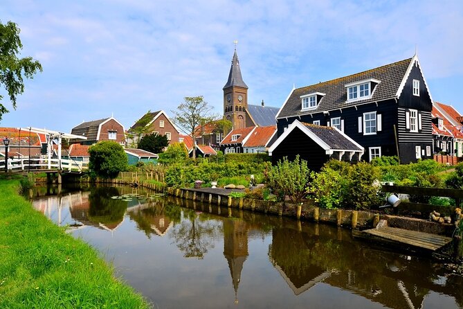 Private Excursion to Zaanse Schans, Edam, Volendam and Marken - Free Time for Shops and Cafes