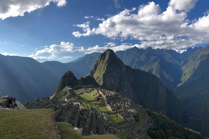 Private Experience To Machu Picchu Full Day By Train - Participant Information