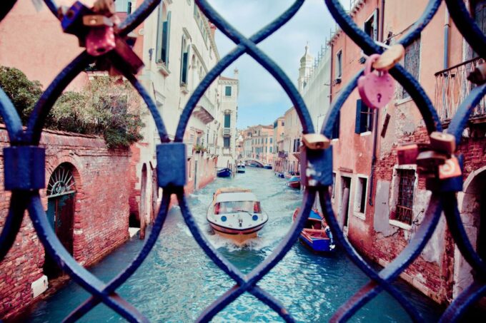 Private Experience Venice: Walking City & Boat Tour - Payment Options