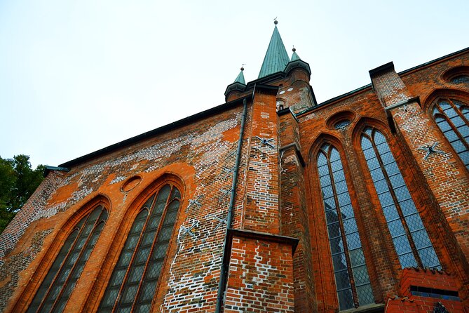 Private Family-Friendly Walking Tour of Historic Lubeck - Highlights for Family Travelers