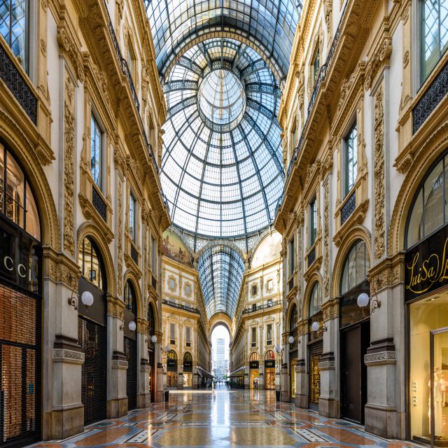 Private Family Tour of Milan's Old Town and Top Attractions - Key Points