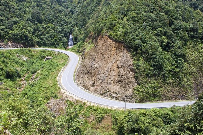Private Fansipan Trekking Tour 2days 1night - Key Points