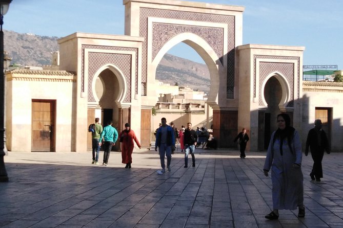 Private Fes Old Town Tour With Guide and Sightseeing With Driver - Pickup and Meeting Details