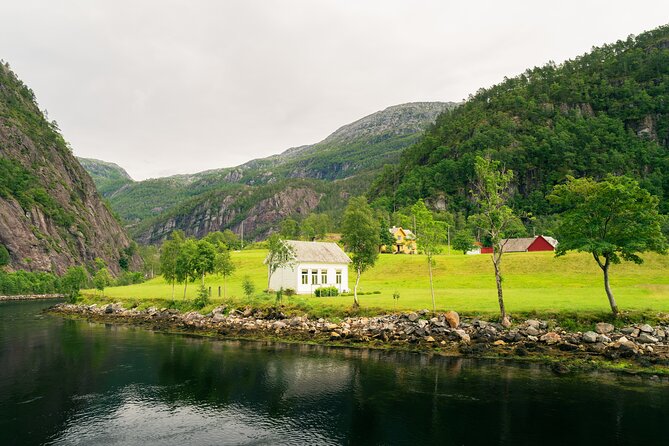Private Fjord Cruise Modalen in Bergen - Exploring the Fjord