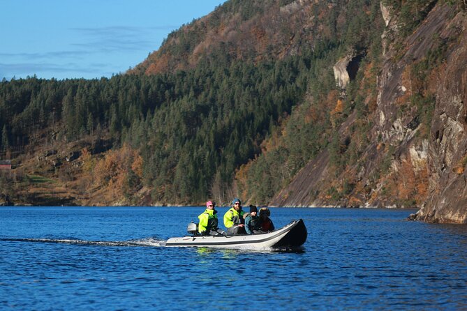 Private Fjordcruise by Luxury Pontoon Boat - Bergen Fjords - Scenic Fjord Cruise in Bergen