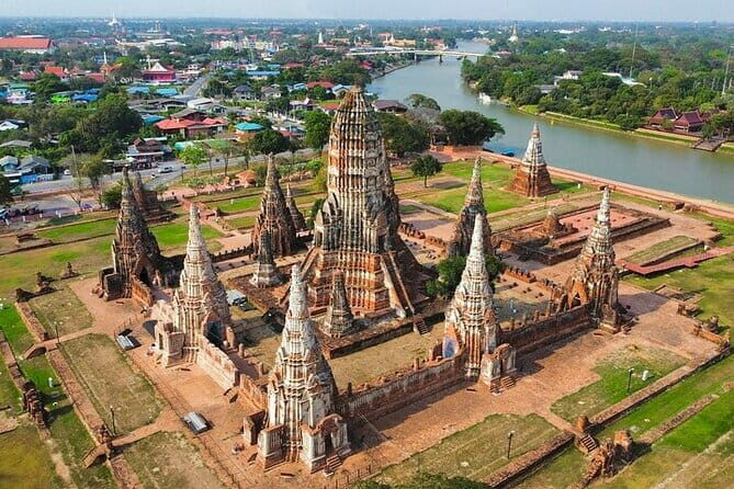 Private Floating Market & Maeklong Railway Tour from Bangkok - FAQs