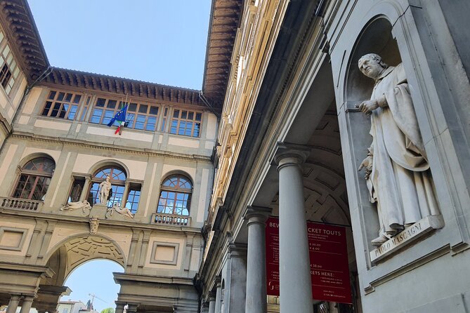 Private Florence Uffizi Gallery Tour With Skip-The-Line Entry & Leonardos Works - Key Artworks Highlighted
