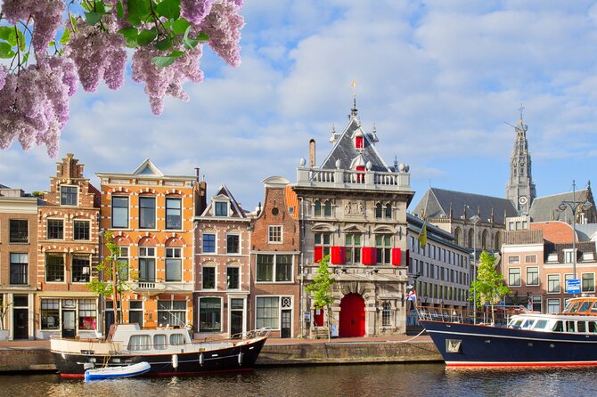 Private Food Walking Tour of Haarlem With 10 Tastings - Taking in Haarlems Flavors