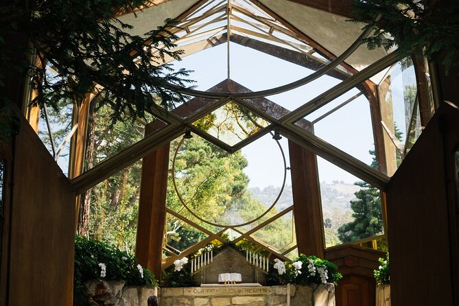 Private Frank Lloyd Wright Architectural Tour by Luxury Vehicle - Self-Guided Exploration