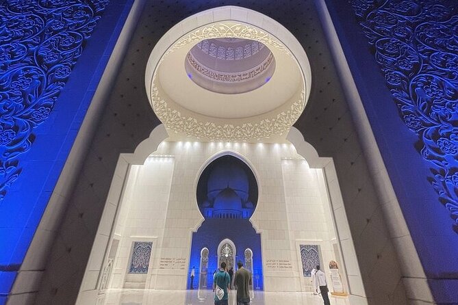 Private Full-Day Abu Dhabi City Tour With a Local! - Booking and Cancellation Policy