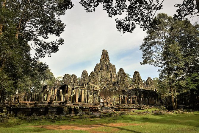 Private Full Day Angkor Small Tour by Lexus - Inclusions and Costs