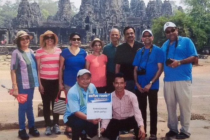 Private Full-Day Angkor Temple and Sunset Viewing With Lunch - Marveling at Angkor Wat