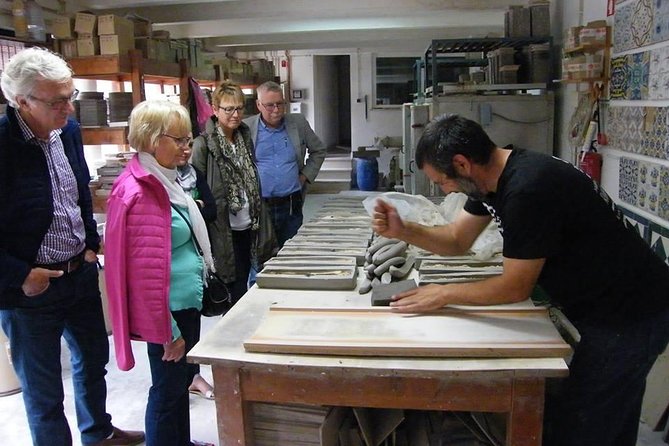 Private Full-Day Arrábida Wine Tour and Food Tasting - Livramento Market