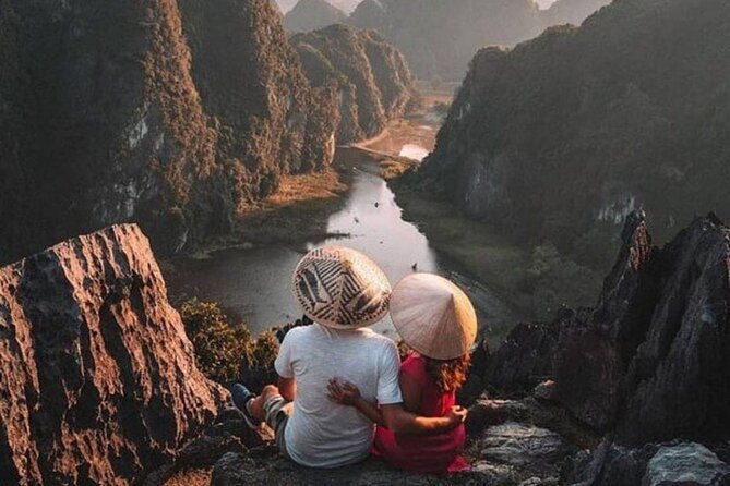 Private Full-Day Boat Tour on Trang An Wonders: Mua Caves, Hoa Lu - Inclusions