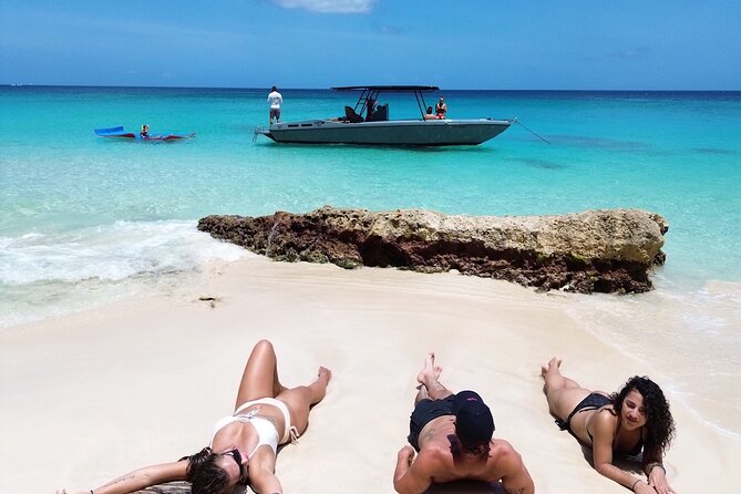 Private Full-Day Boat Trip to Saint Martin Island - Meeting Information