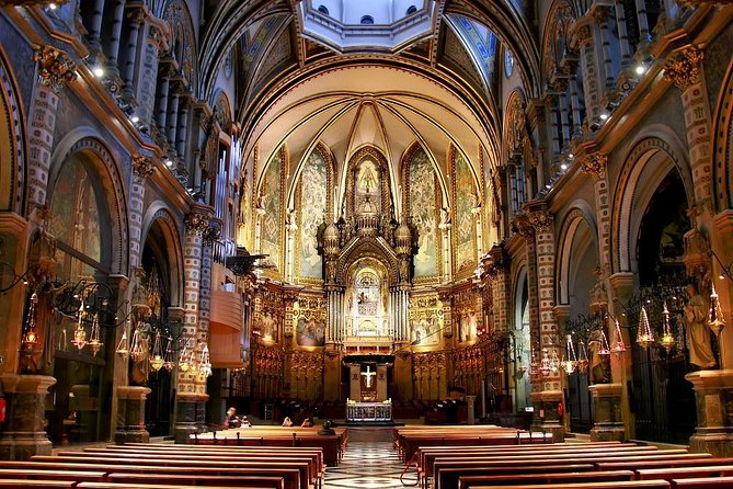 Private Full Day City Tour of Barcelona and Monastery of Montserrat W/ Pick up - Private and Personalized Experience