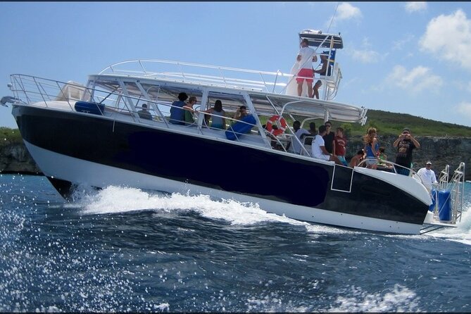 Private Full Day Fun Charter Aboard MV Sea Wolf - Private Tour Experience