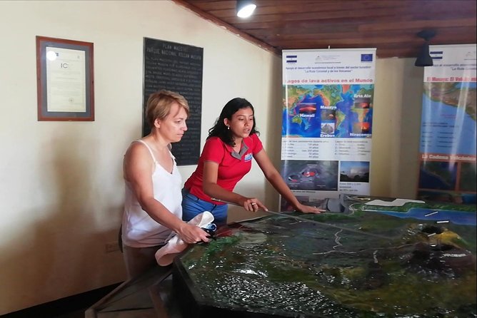 Private Full Day Granada City +Lake +Handicraft Market +Catarina - Inclusions and Meeting Points