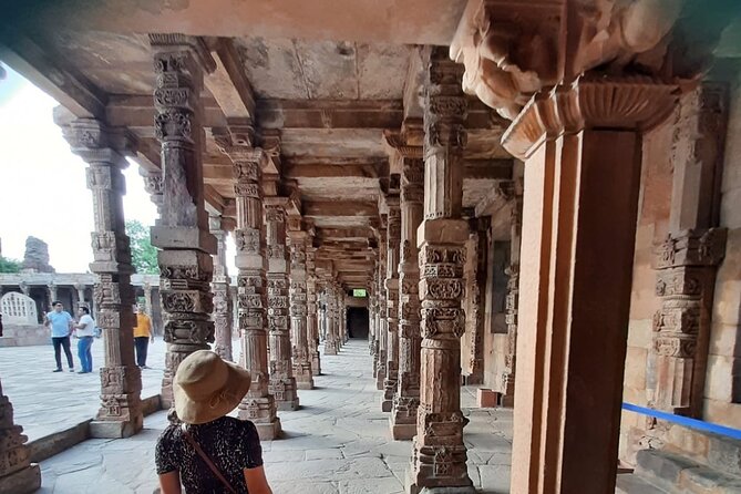 Private Full Day Guided Tour in Old and New Delhi - Highlights of Old Delhi