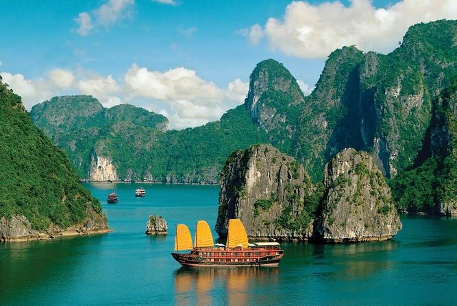 Private Full-Day Halong Bay Tour Including Cruise, Kayaking and Surprising Cave - Important Information