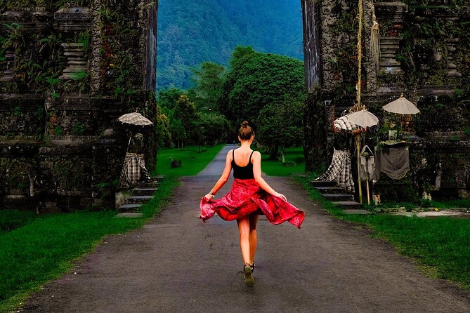 Private Full-Day Handara, Ulun Danu, Jatiluwih and Tanah Lot Tour - Tanah Lot Temple