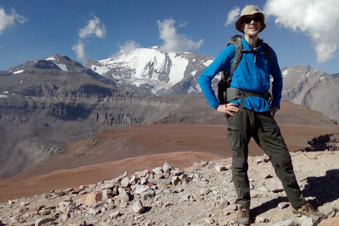 Private Full Day Hike to Pintor Hill From Santiago - Reaches 4.180m in One Day! - Pickup and Start Time