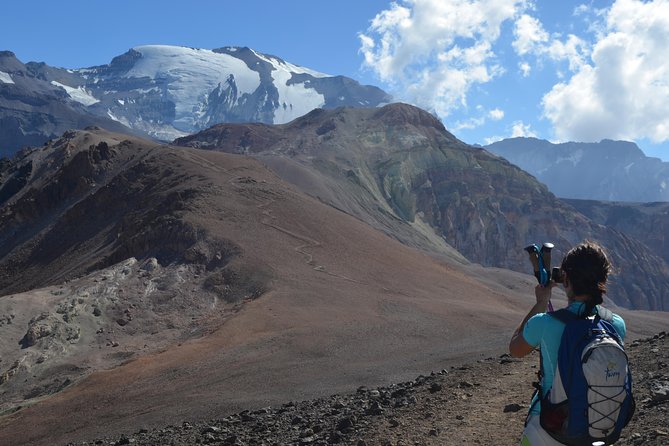 Private Full Day Hike to Pintor Hill From Santiago - Reaches 4.180m in One Day! - Health Considerations