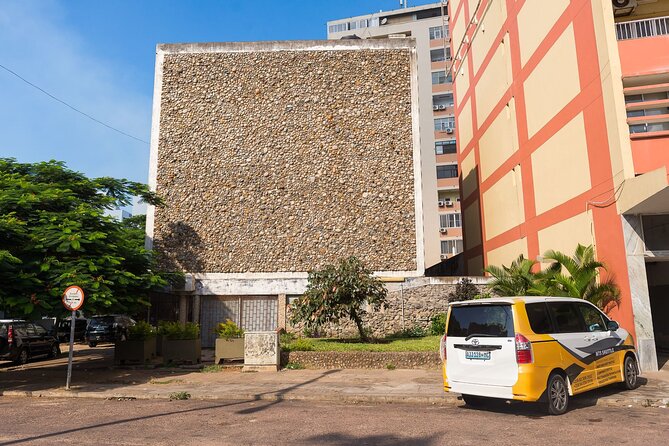 Private Full Day Historical & Arts Tour in Maputo - Key Points