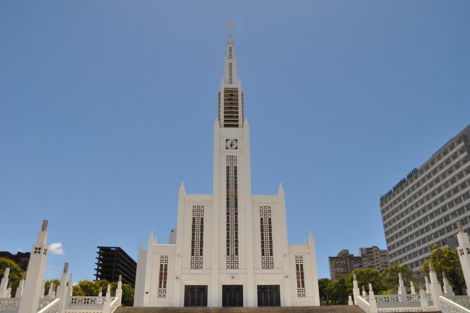 Private Full Day Historical & Arts Tour in Maputo - Suitability and Participation