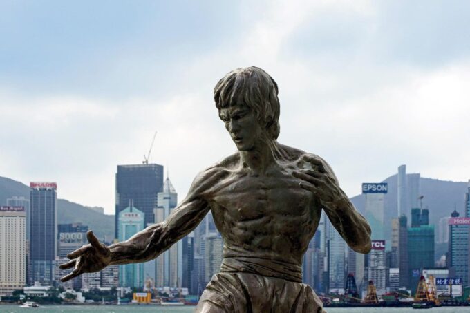 Private Full-Day Hong Kong Island Top Attraction Tour - Top Attractions Explored