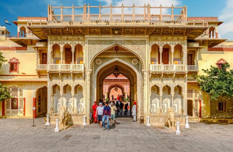 Private: Full-Day Jaipur City Sightseeing Tour By Tuk-Tuk - Morning Activity
