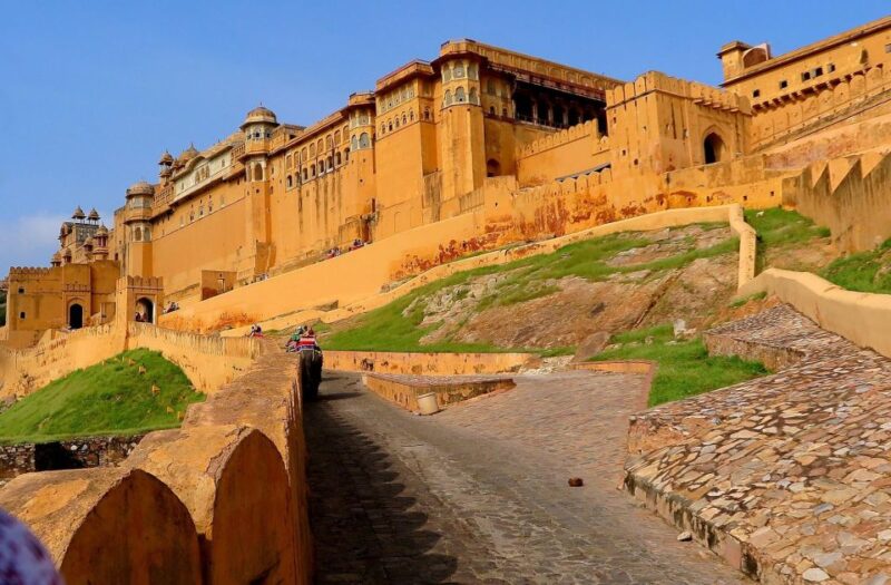 Private: Full-Day Jaipur City Sightseeing Tour By Tuk-Tuk - Lunch Break