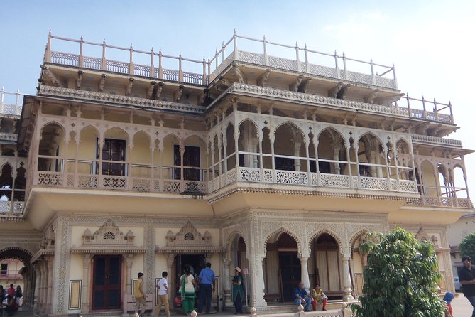 Private Full Day Jaipur Sightseeing With Tickets - Key Attractions