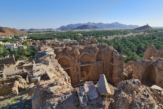 Private Full-Day Jebel Akhdar-Al Suwjara Village Tour - Exploring Al Suwjara Village