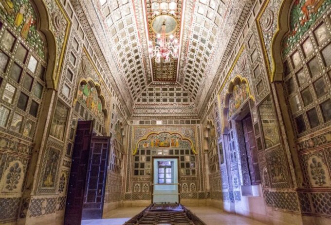 Private Full-Day Jodhpur City Tour and Camel Safari - Visiting Umaid Bhawan Palace